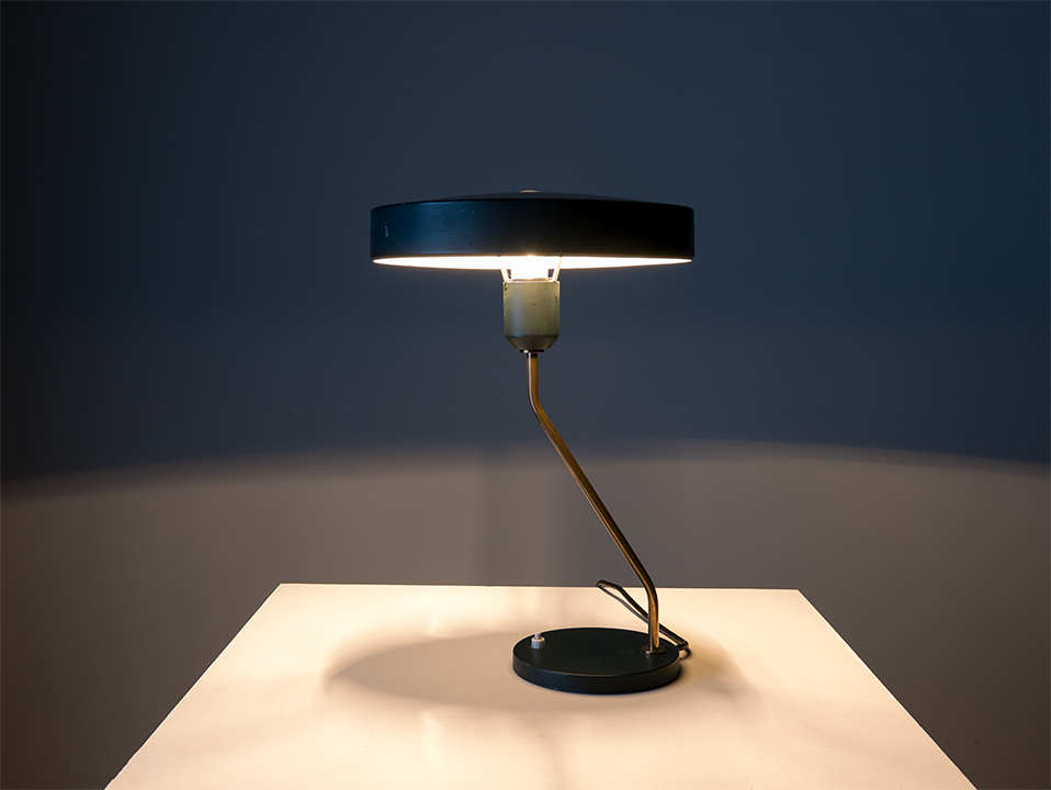 Louis Kalff desk lamp l ルイ・カルフ デスクランプ