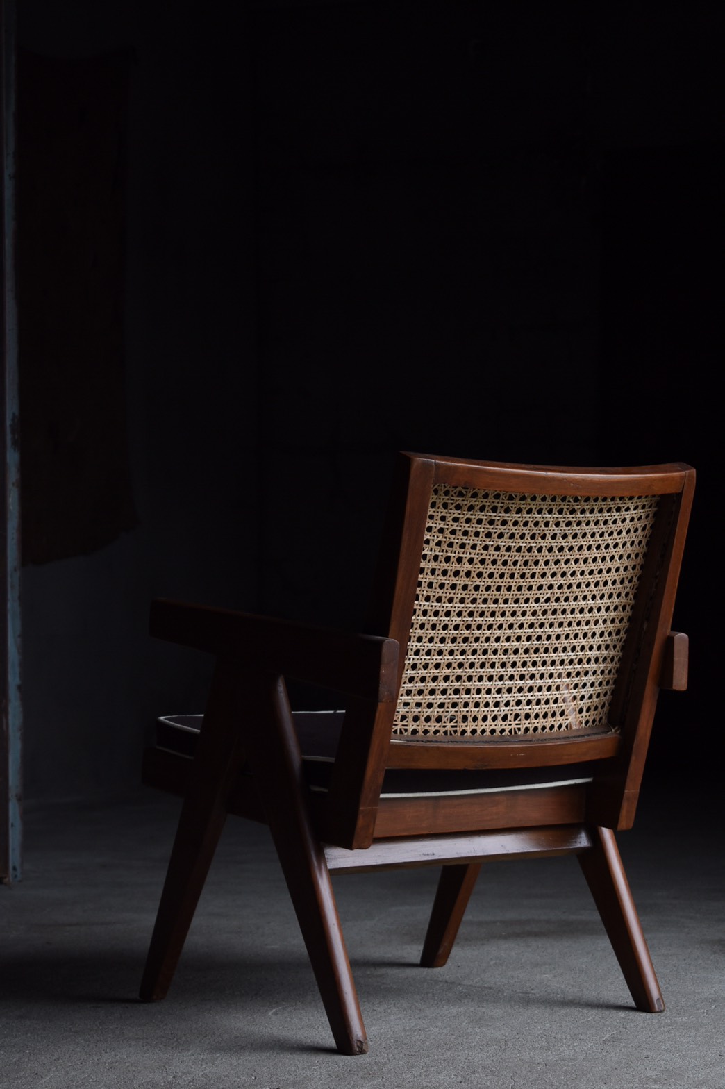 Easy Armchair by Pierre Jeanneret